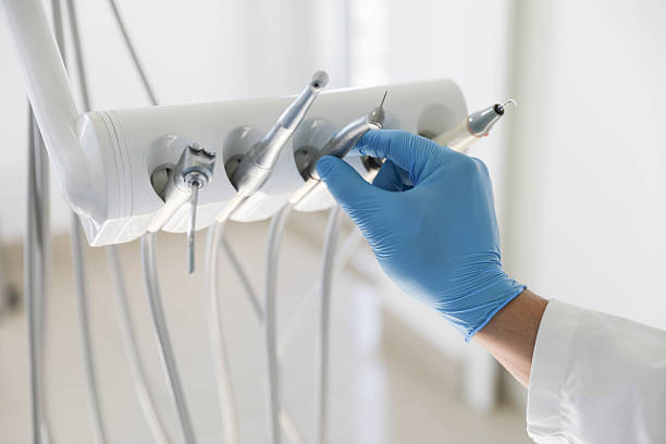 Professional Dental Implants technician working in Knoxville, IL